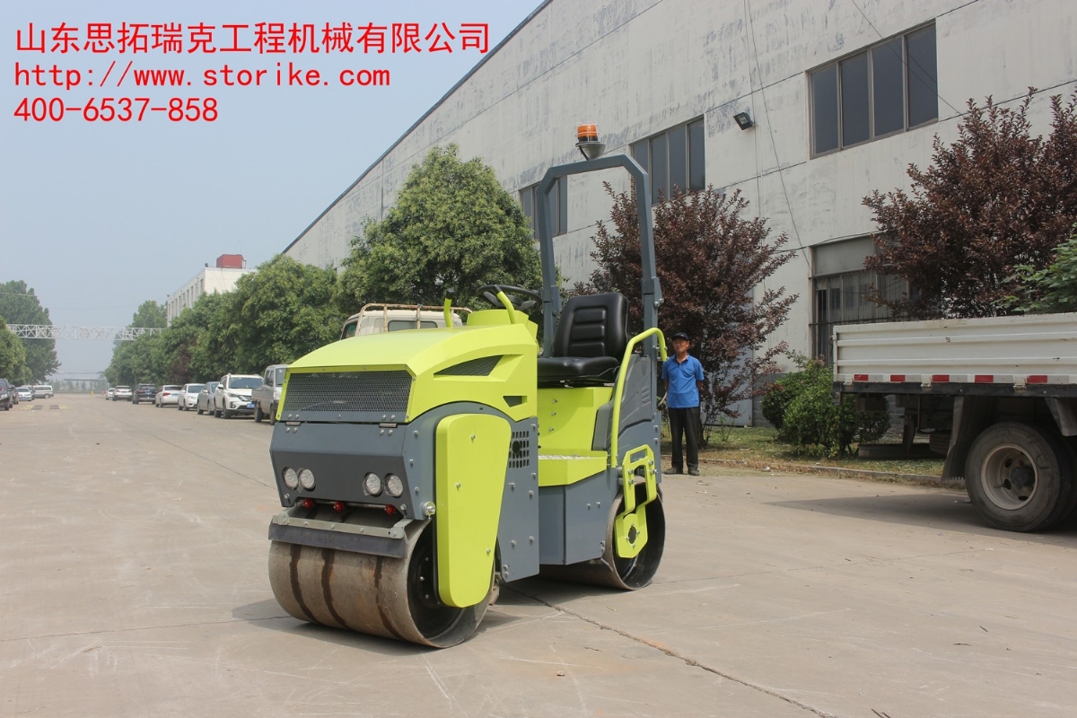 春暖花開復工忙，小型壓路機先登場